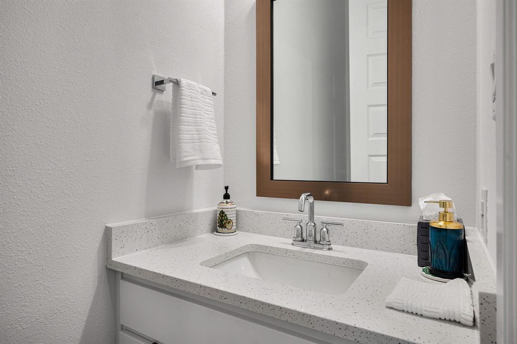 Sapphire Bay - Residential Lease