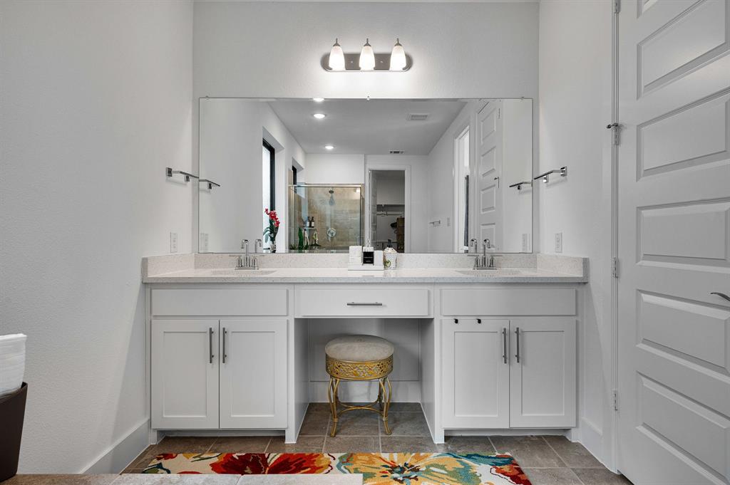 Sapphire Bay - Residential Lease