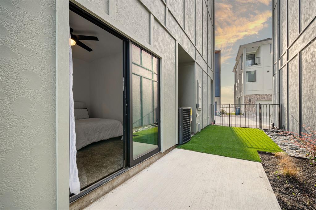 Sapphire Bay - Residential Lease