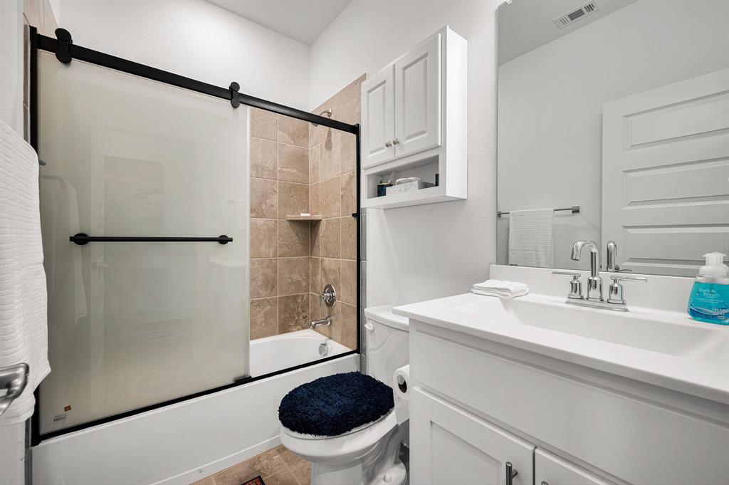 Sapphire Bay - Residential Lease