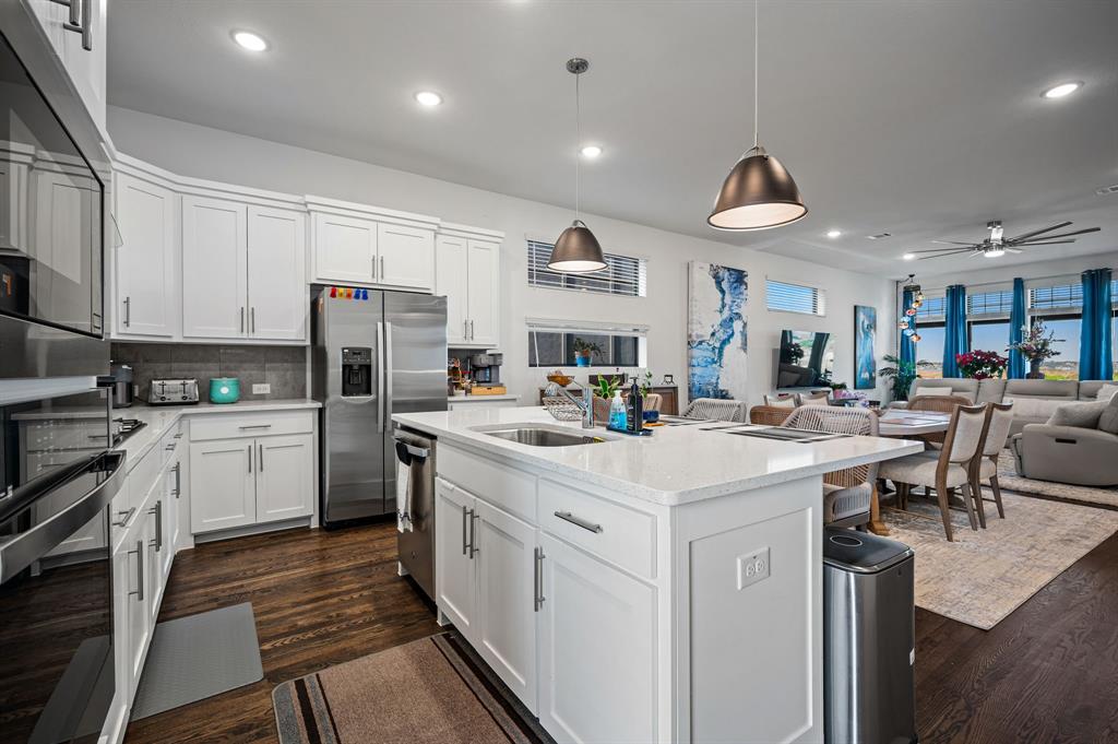 Sapphire Bay - Residential Lease