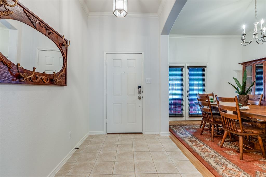 1433 Carriage Lane