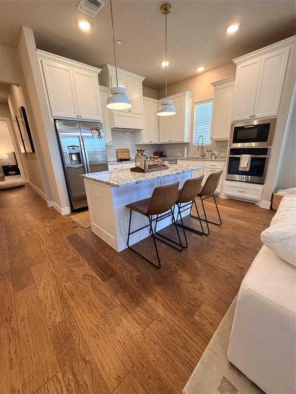 8044 Thomas Crossing