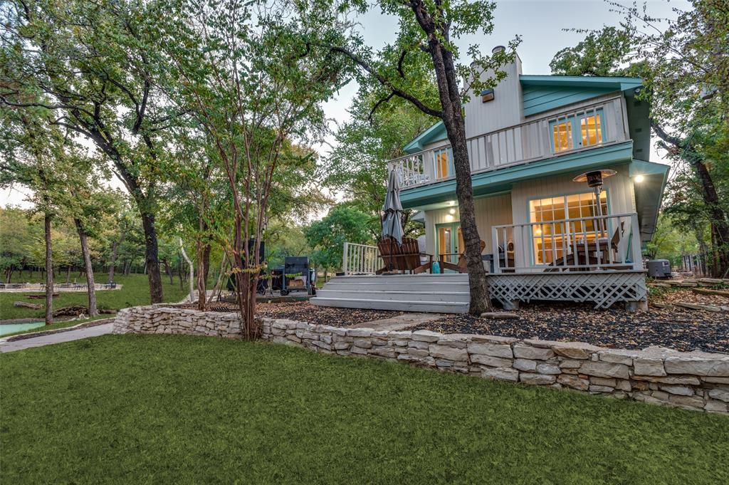 2715 Green Oaks Boulevard