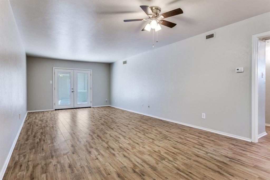 Ridglea Estate Condo - Residential