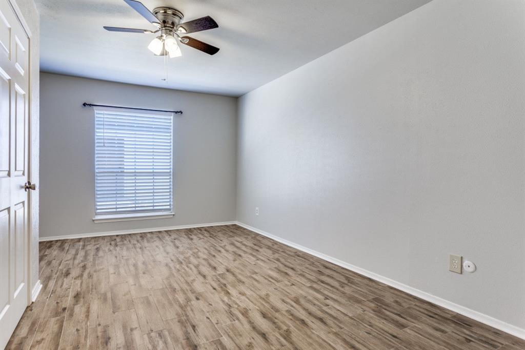 Ridglea Estate Condo - Residential