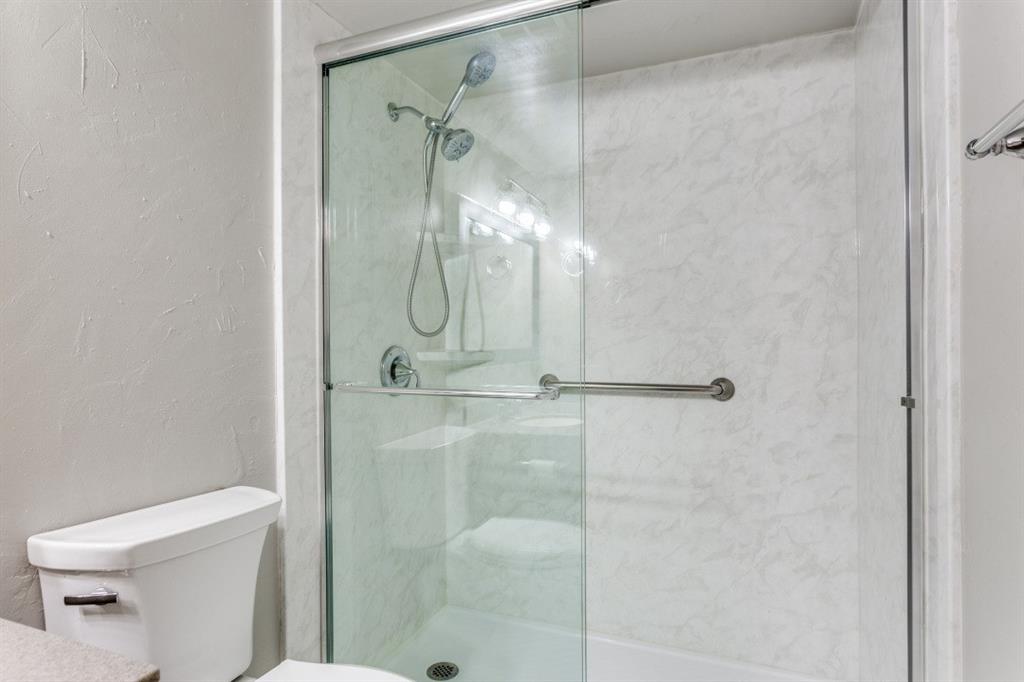 Ridglea Estate Condo - Residential