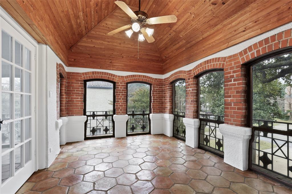 Methodist University - Residential Income