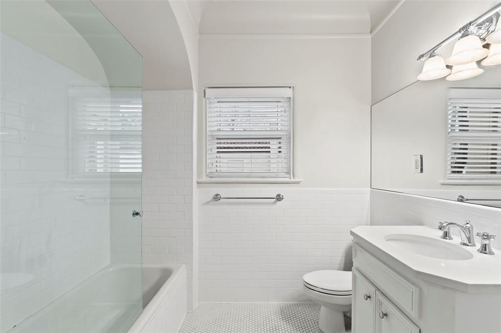 Methodist University - Residential Income