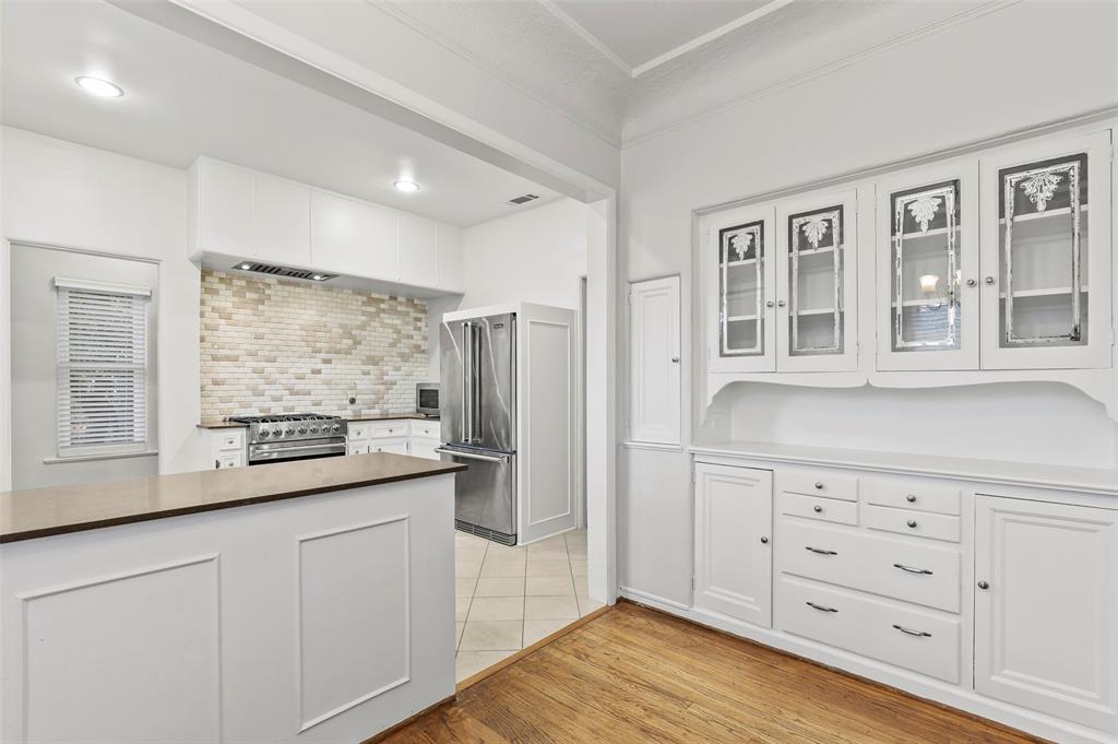 Methodist University - Residential Income