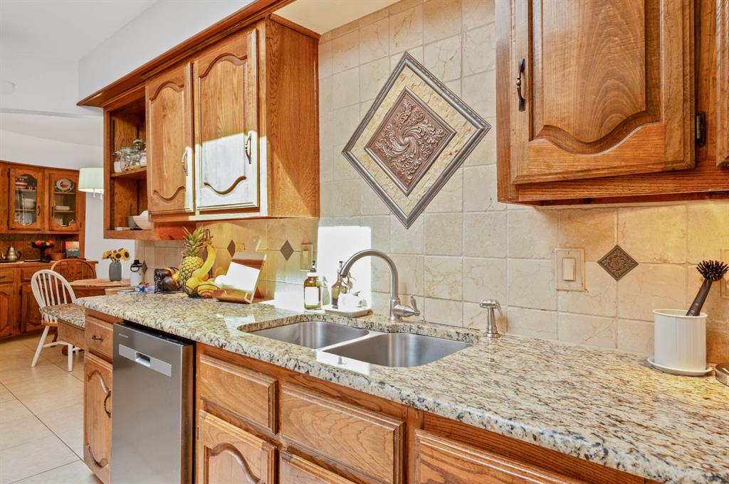 621 Harvest Glen Drive