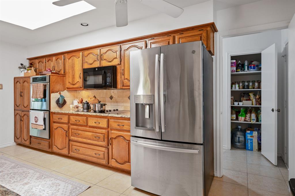 621 Harvest Glen Drive