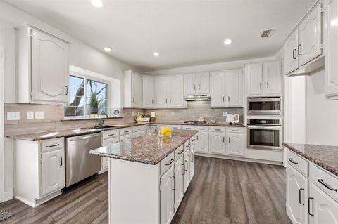 Tiny photo for 5100 Broken Bow Drive, Fort Worth, TX 76137 (MLS # 21197513)