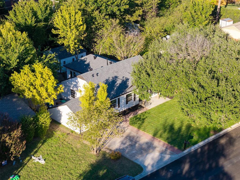 1005 Sierra Drive