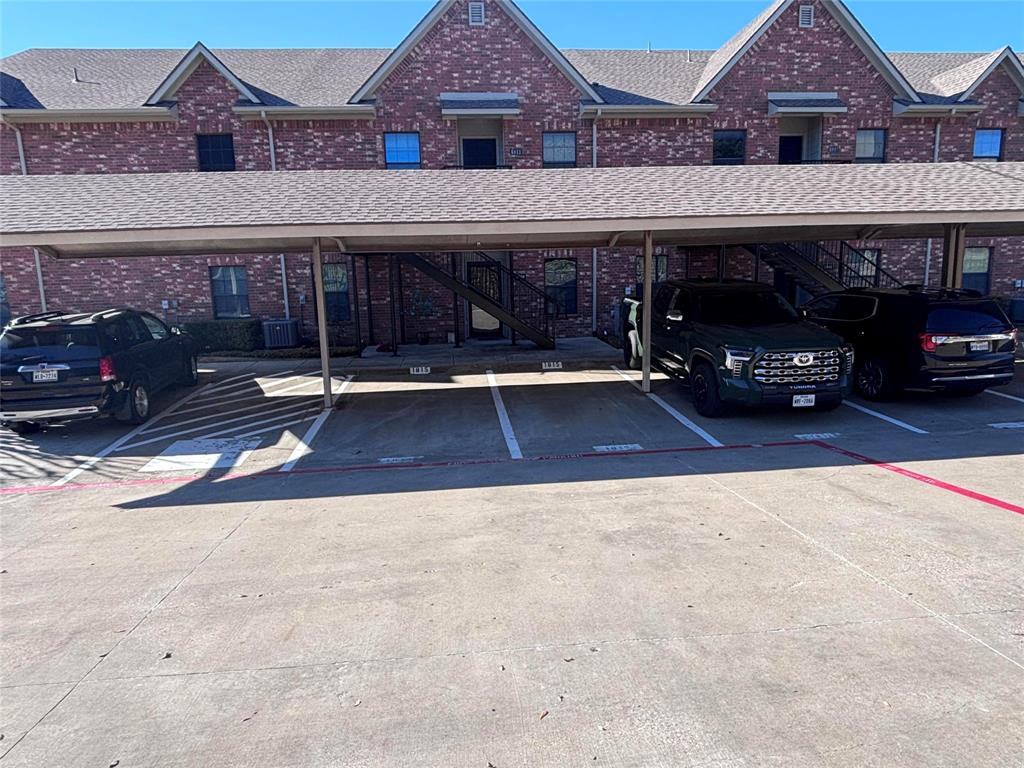 1815 Signal Ridge Place