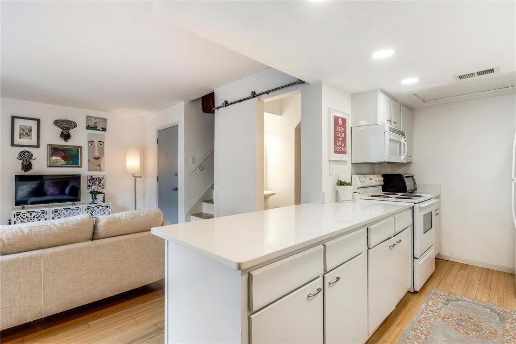 Buena Vista Condo 4044 - Residential