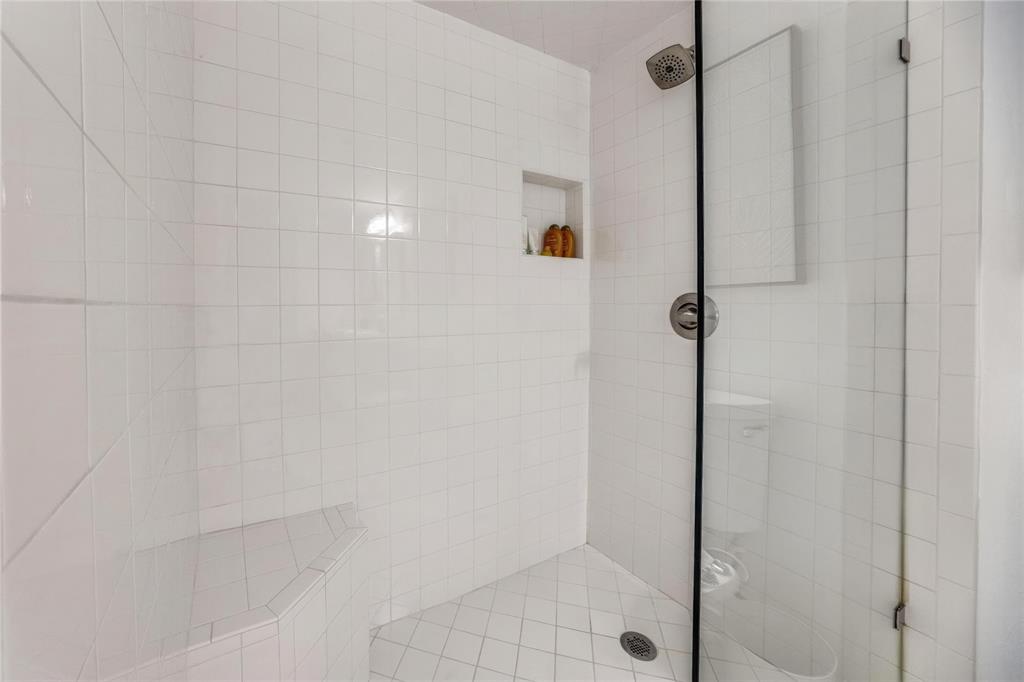 Buena Vista Condo 4044 - Residential