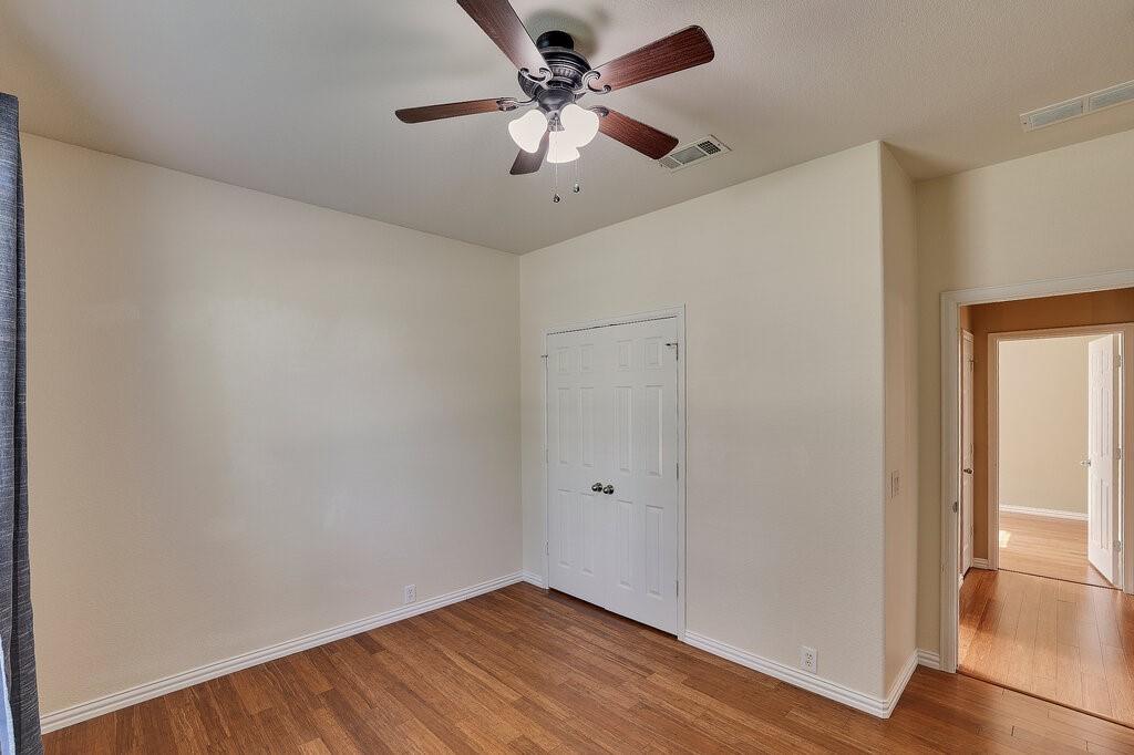 2816 S Serrano