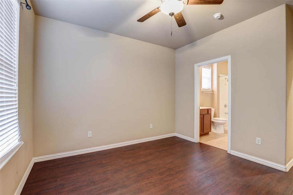 9601 Ravenwood Drive