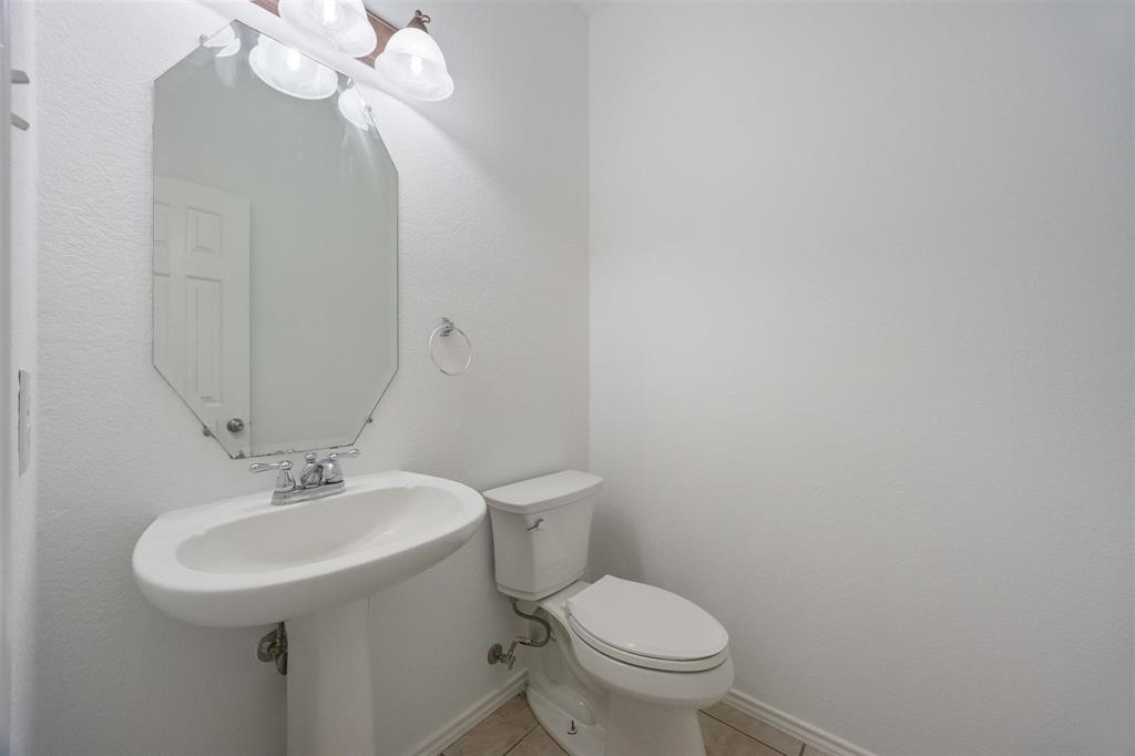 1007 Hockley Lane