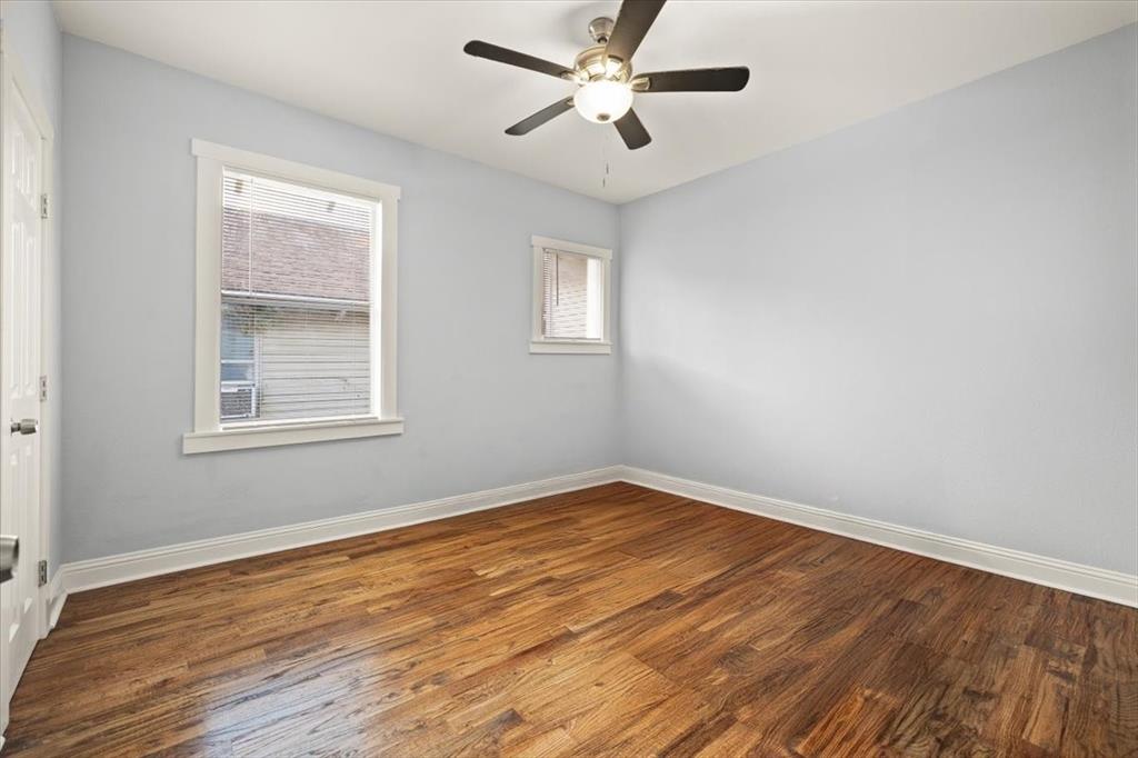 Lawn Place Add - Residential