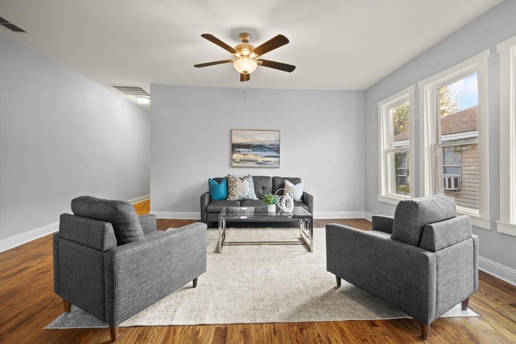 Lawn Place Add - Residential