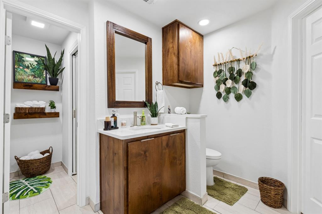 Ridglea Country Club Estate - Residential