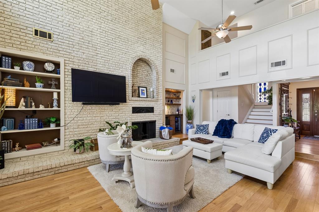 Ridglea Country Club Estate - Residential