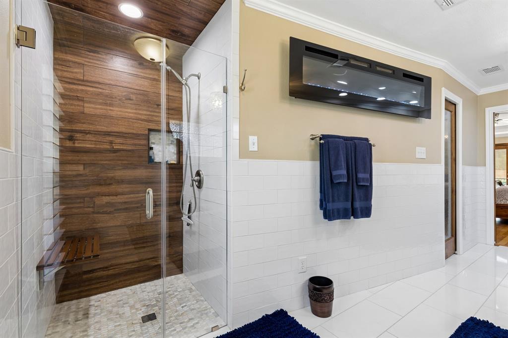 Ridglea Country Club Estate - Residential