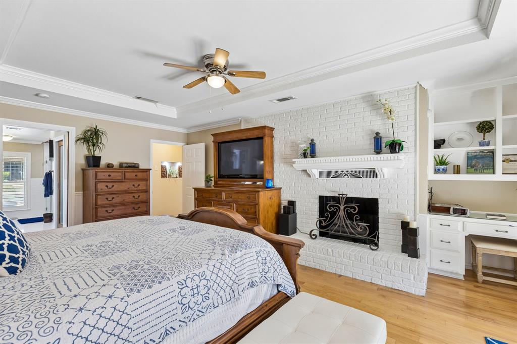 Ridglea Country Club Estate - Residential