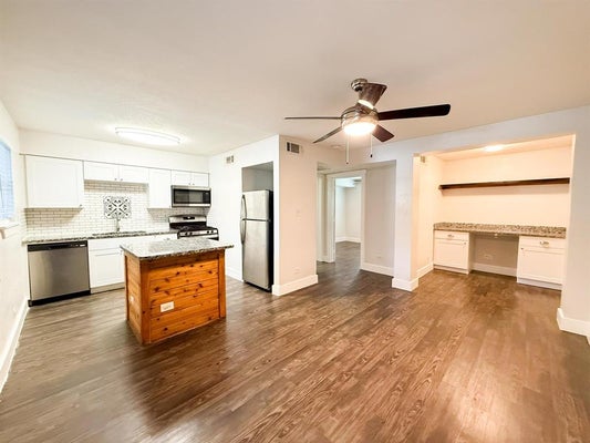 5928 FLETCHER AVE APT 1, FORT WORTH, TX 76107 - Image c095cebc0c3042efe4fbe4d2202c58be/4182201446
