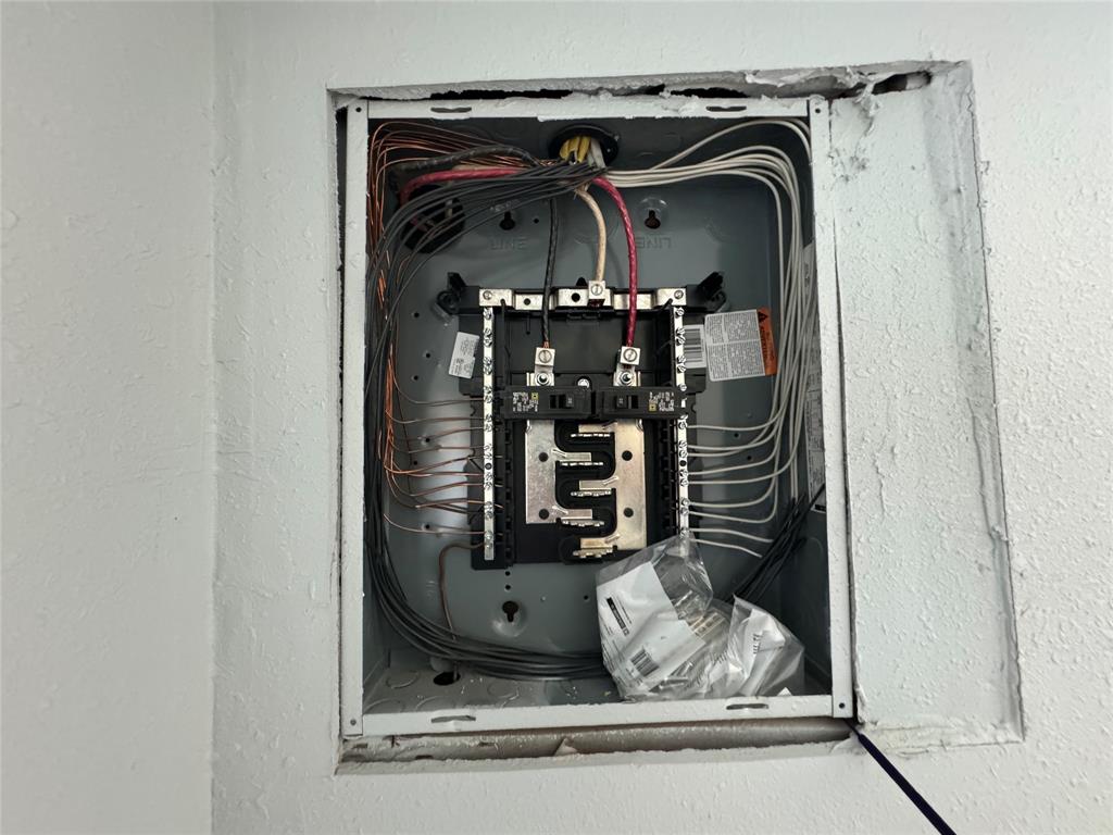 Roosevelt Manor 1st Inst - Residential