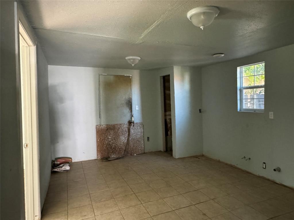 Roosevelt Manor 1st Inst - Residential