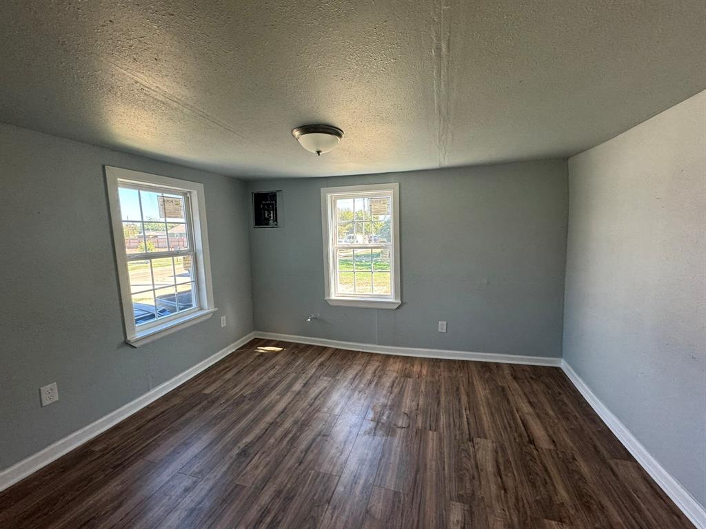 Roosevelt Manor 1st Inst - Residential