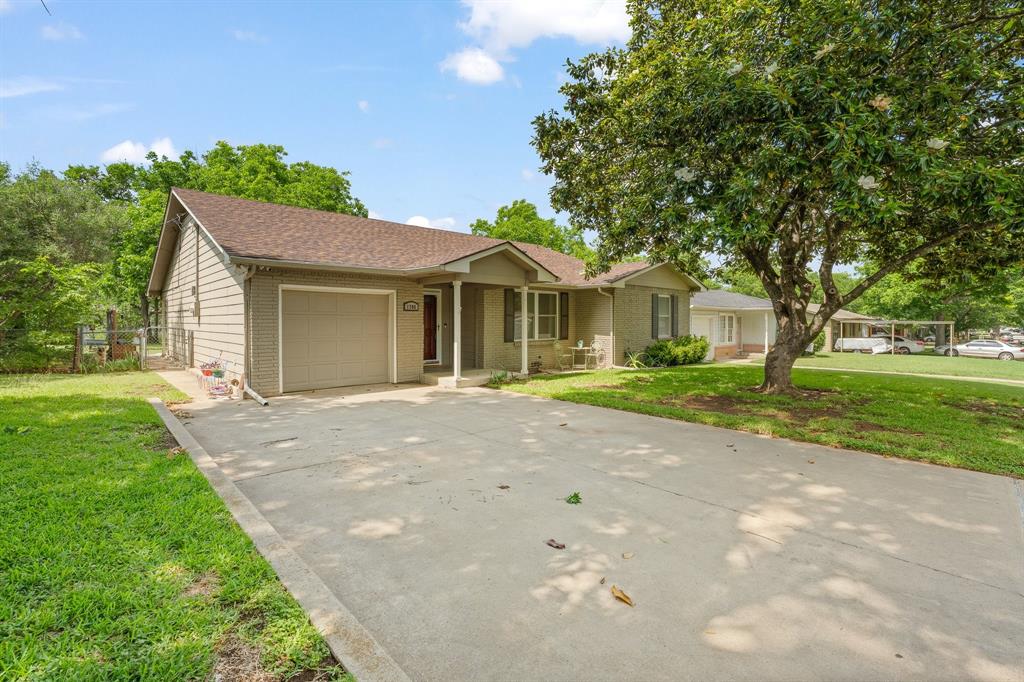 1206 Bales Street