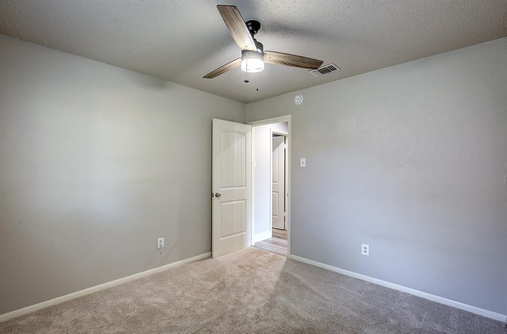 Lewisville Valley 4 - Residential Lease