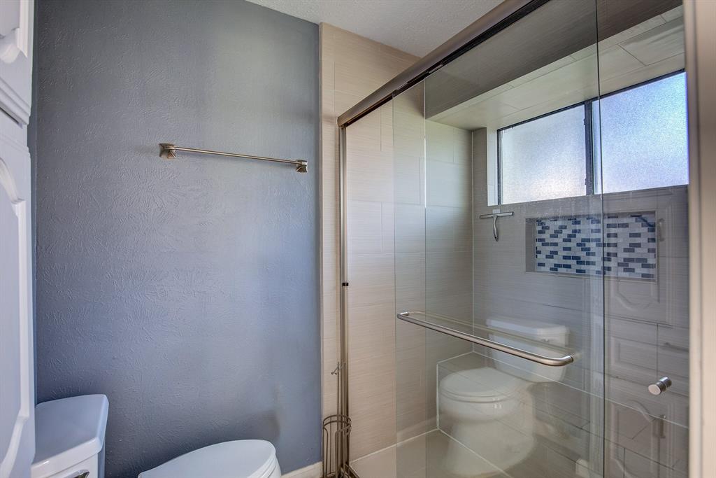 Lewisville Valley 4 - Residential Lease