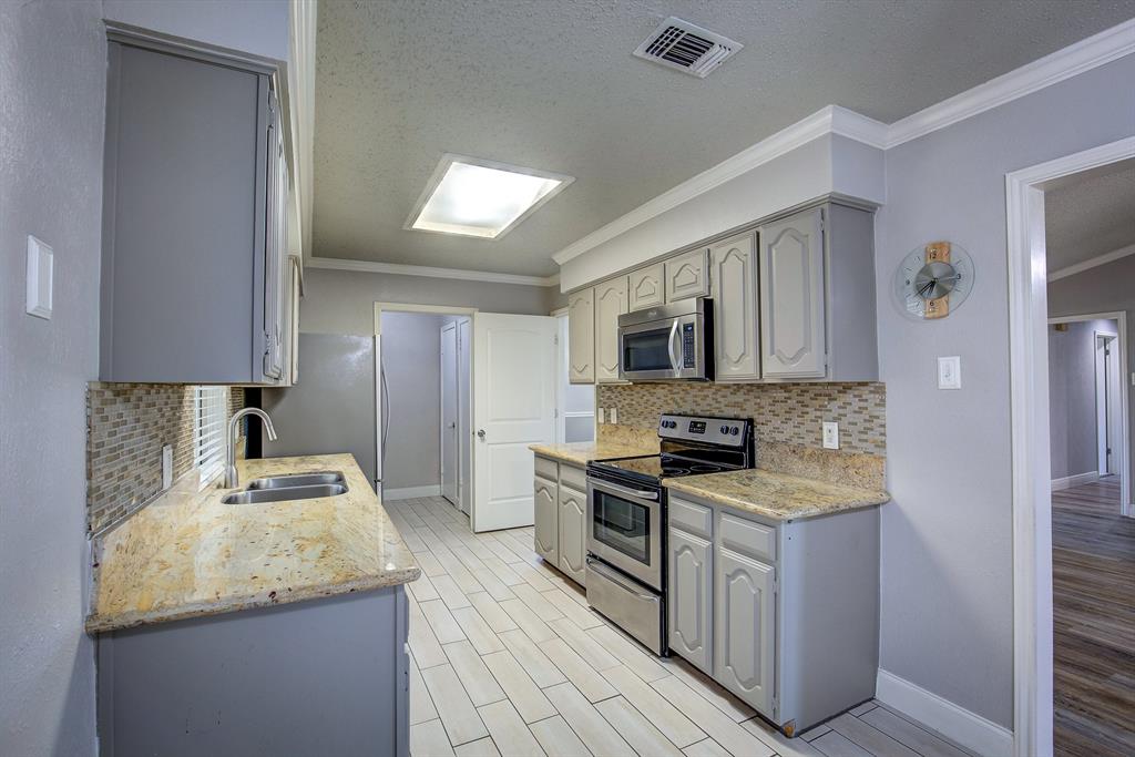 Lewisville Valley 4 - Residential Lease