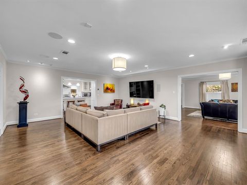 Tiny photo for 3315 Mockingbird Lane, Highland Park, TX 75205 (MLS # 21159653)