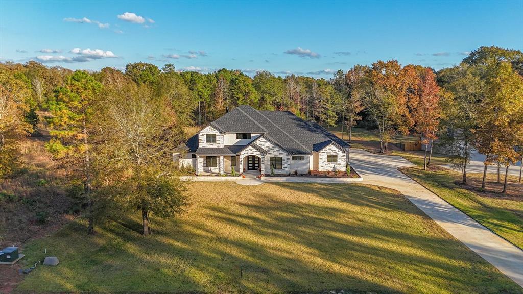 Stone Chimney Cove - Residential