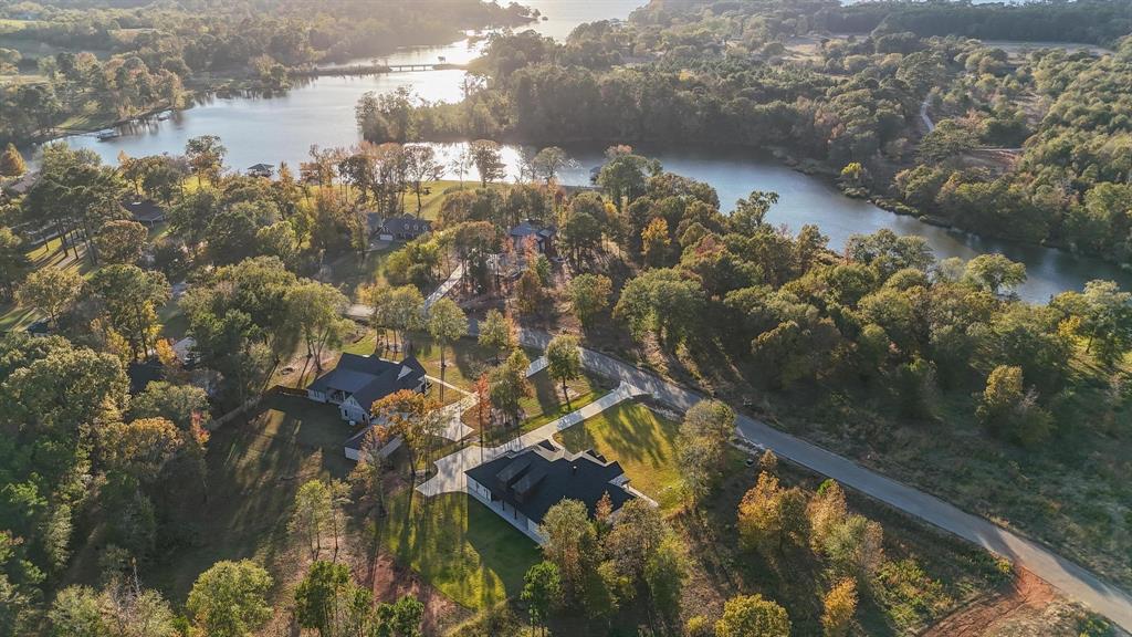 Stone Chimney Cove - Residential