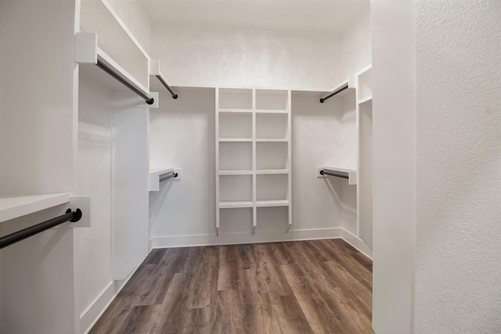 Stone Chimney Cove - Residential