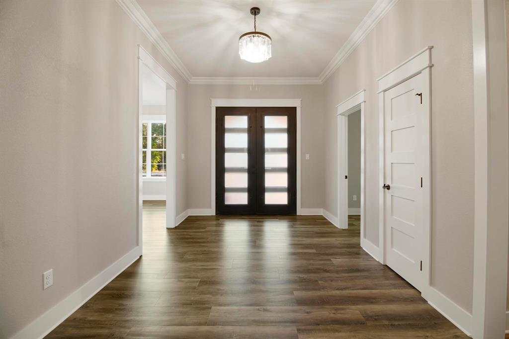 Stone Chimney Cove - Residential