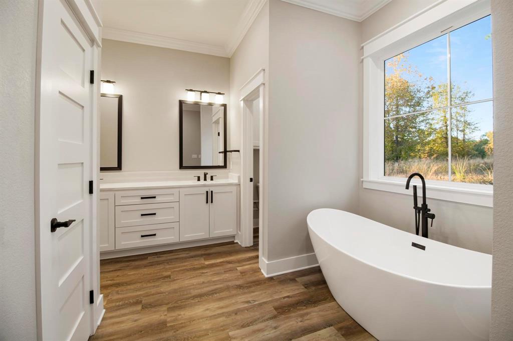 Stone Chimney Cove - Residential