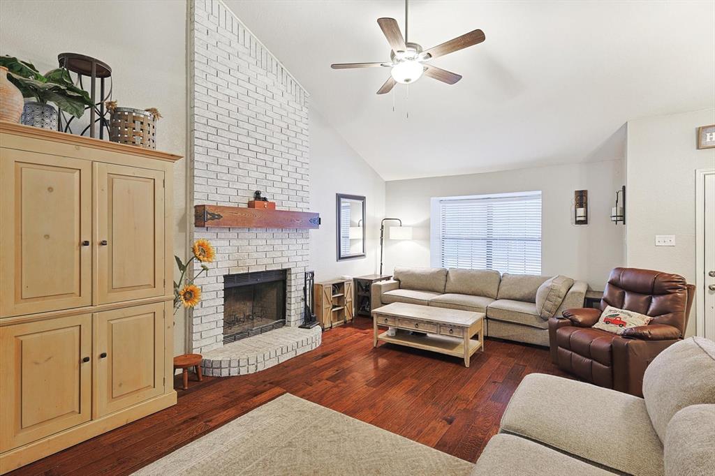 1227 Eaton Lane