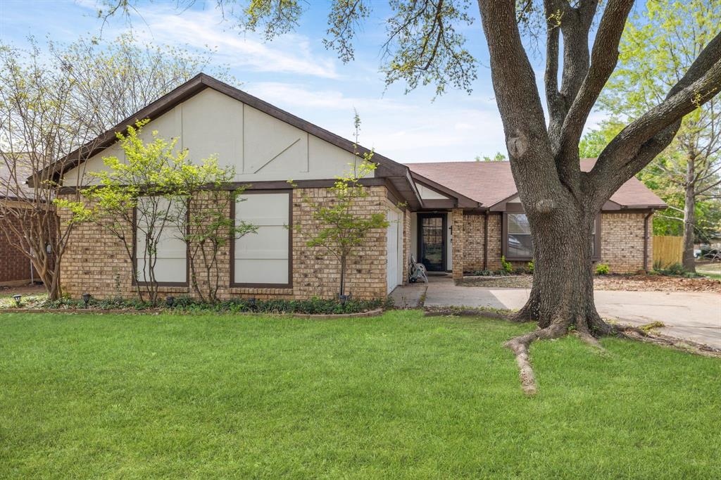 3209 Creekwood Lane