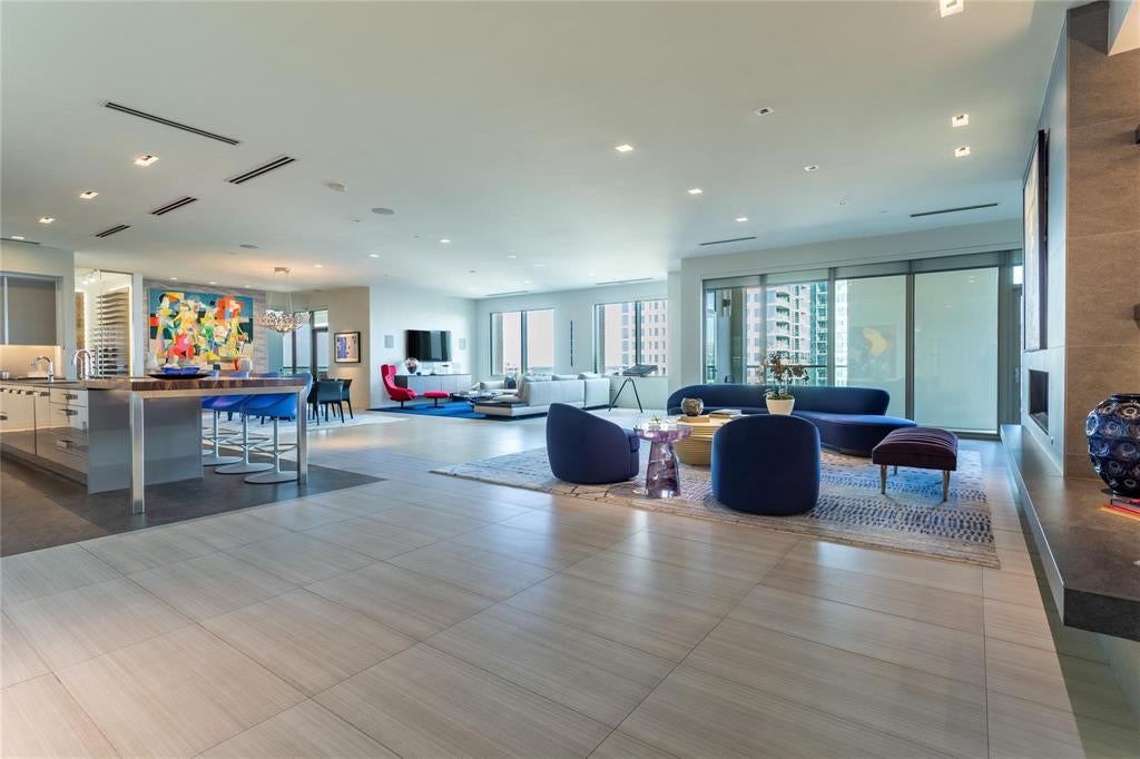 2300 WOLF Street 18-A