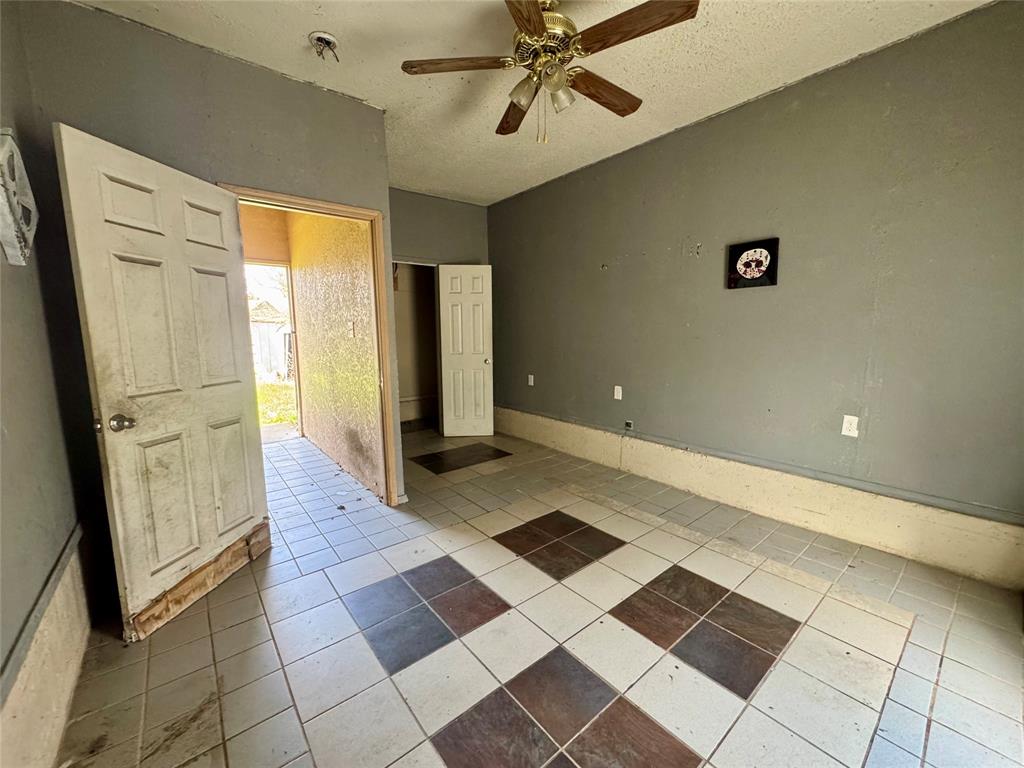 Wynnewood Park 01 - Residential