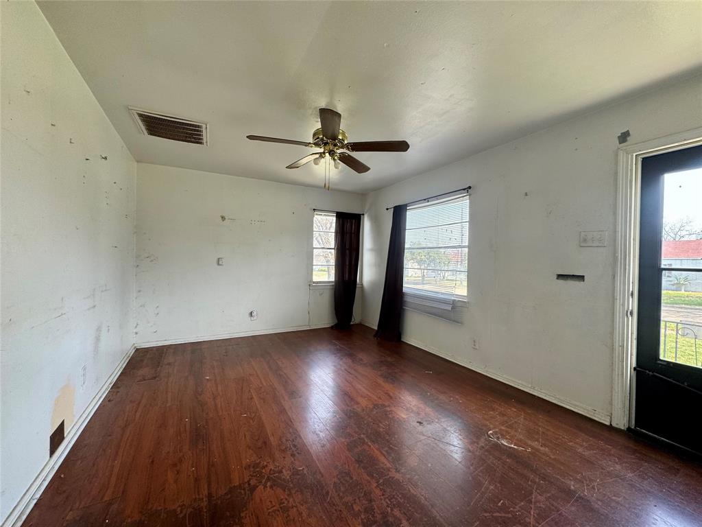 Wynnewood Park 01 - Residential