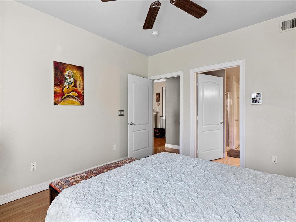 Wyndemere Condo - Residential